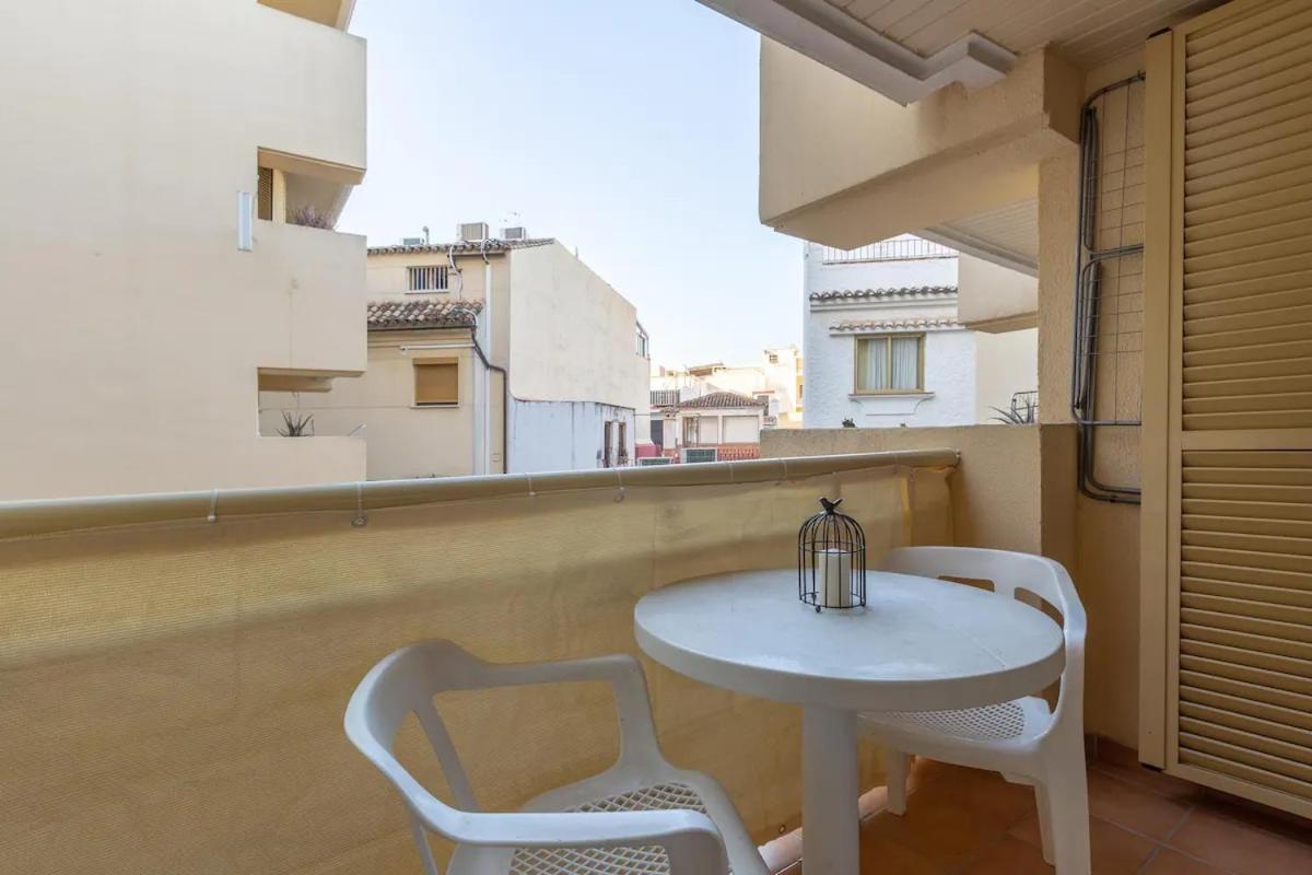 Puerta Del Sol Trm Only Adults Aparts Torremolinos Exterior photo