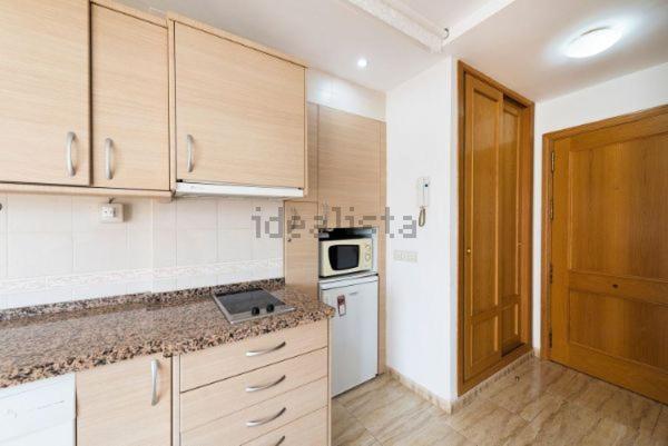Puerta Del Sol Trm Only Adults Aparts Torremolinos Exterior photo