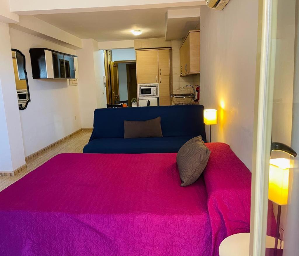 Puerta Del Sol Trm Only Adults Aparts Torremolinos Exterior photo