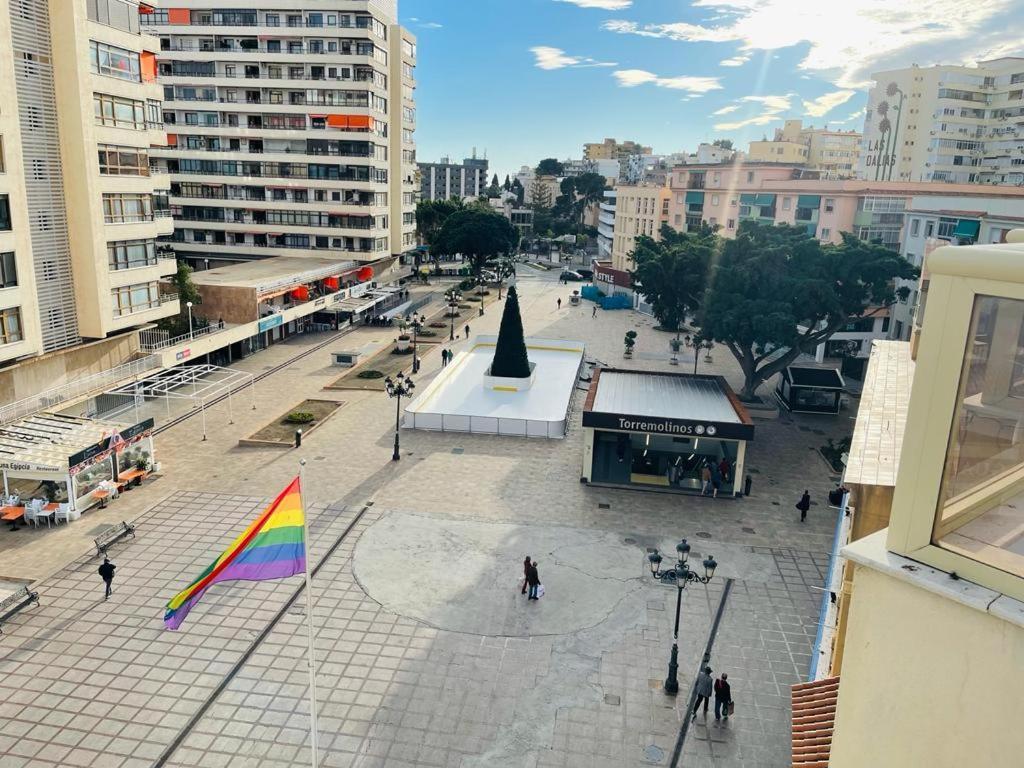 Puerta Del Sol Trm Only Adults Aparts Torremolinos Exterior photo